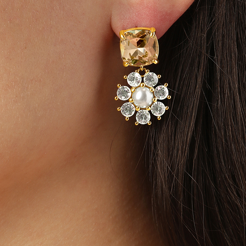 Dyrberg Kern Серьги POPPY SG GOLDEN / CRYSTAL Dyrberg Kern 470118 Арт.: 470118
