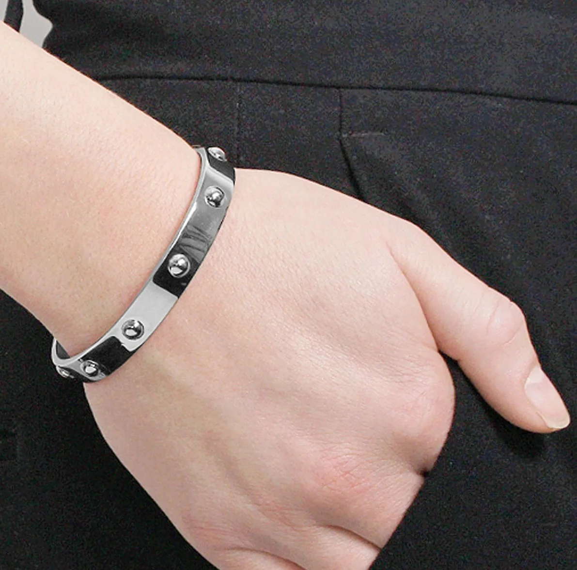 Dyrberg Kern Серьги TAMARIN SS CRYSTAL Dyrberg Kern 470018 Арт.: 470018