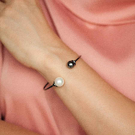 Possebon Браслет White and Graphite Pearl Possebon *C0341.1.3 BW Арт.: *C0341.1.3 BW
